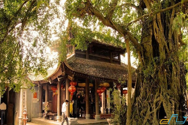 địa điểm du lịch Hưng Yên: đền mẫu